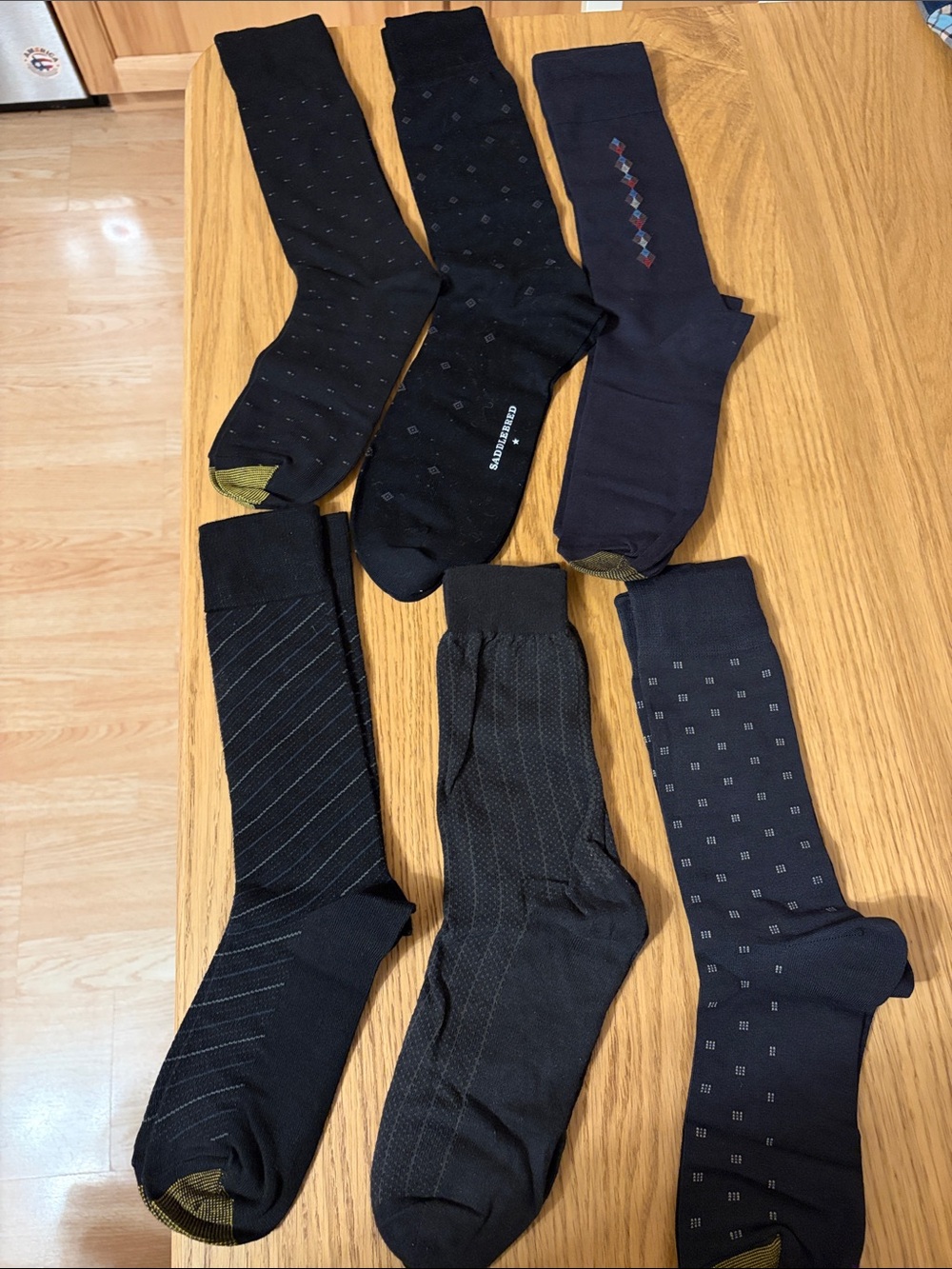 Gold Toe Men's Black & Navy Dress Sock Six-Pack